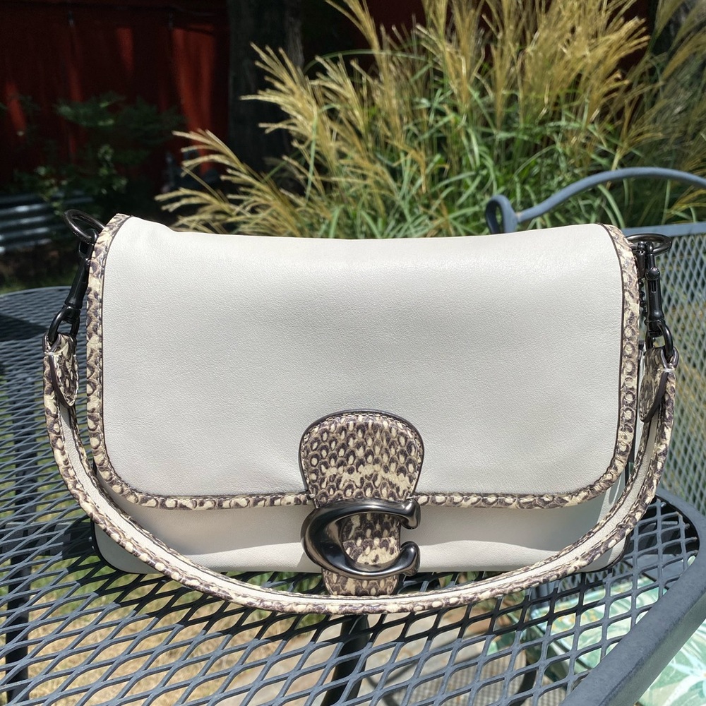 NWT Coach Soft Tabby - Chalk/Snakeskin